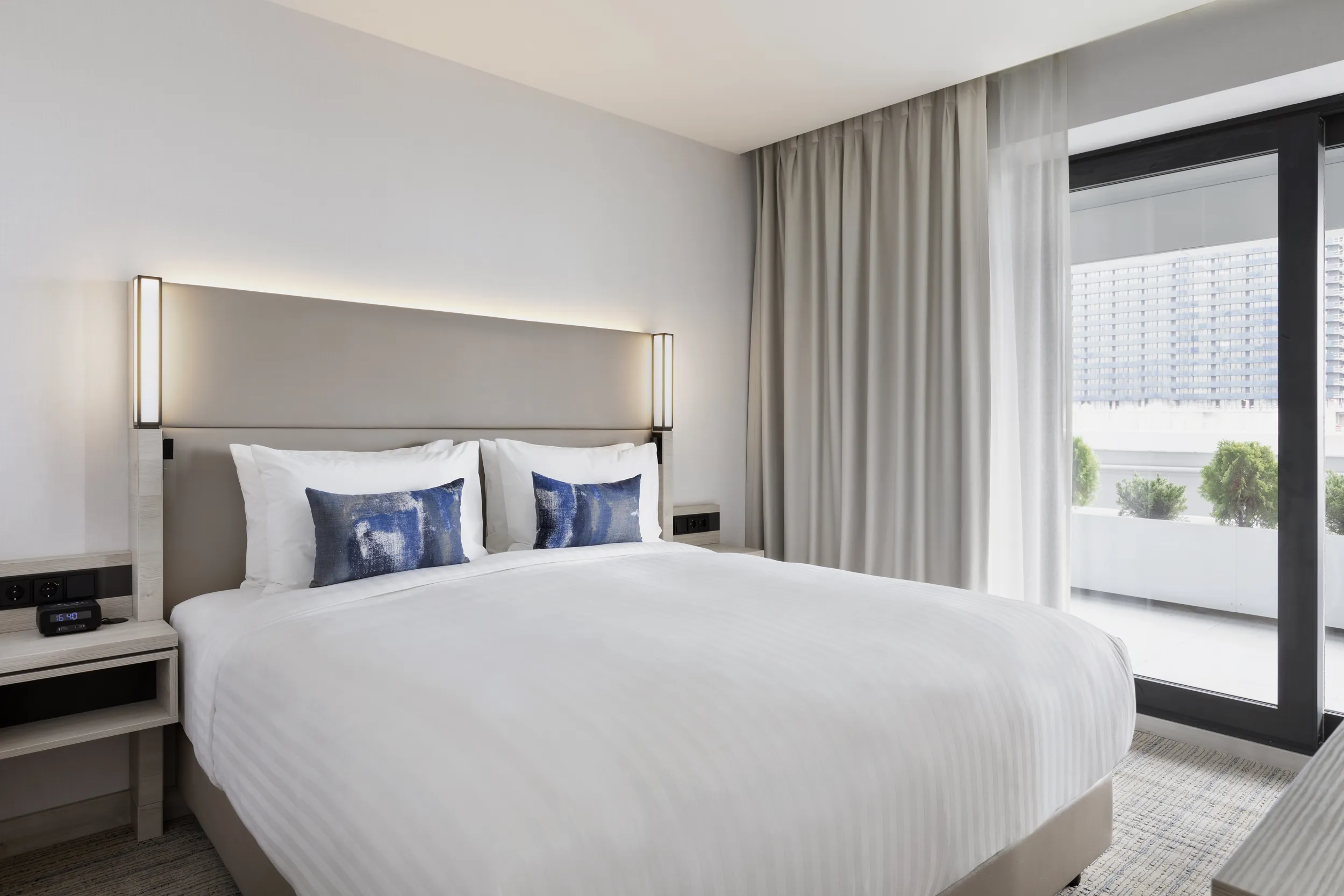 courtyard batumi, rakesh rajdev in collaboration with Marriott, room interior